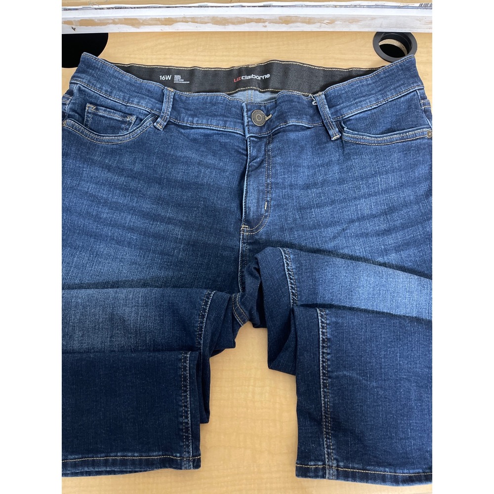 Liz Claiborne Sara Crop Jeans Womens 16W Dark Wash Mid Rise Denim Blue Pants